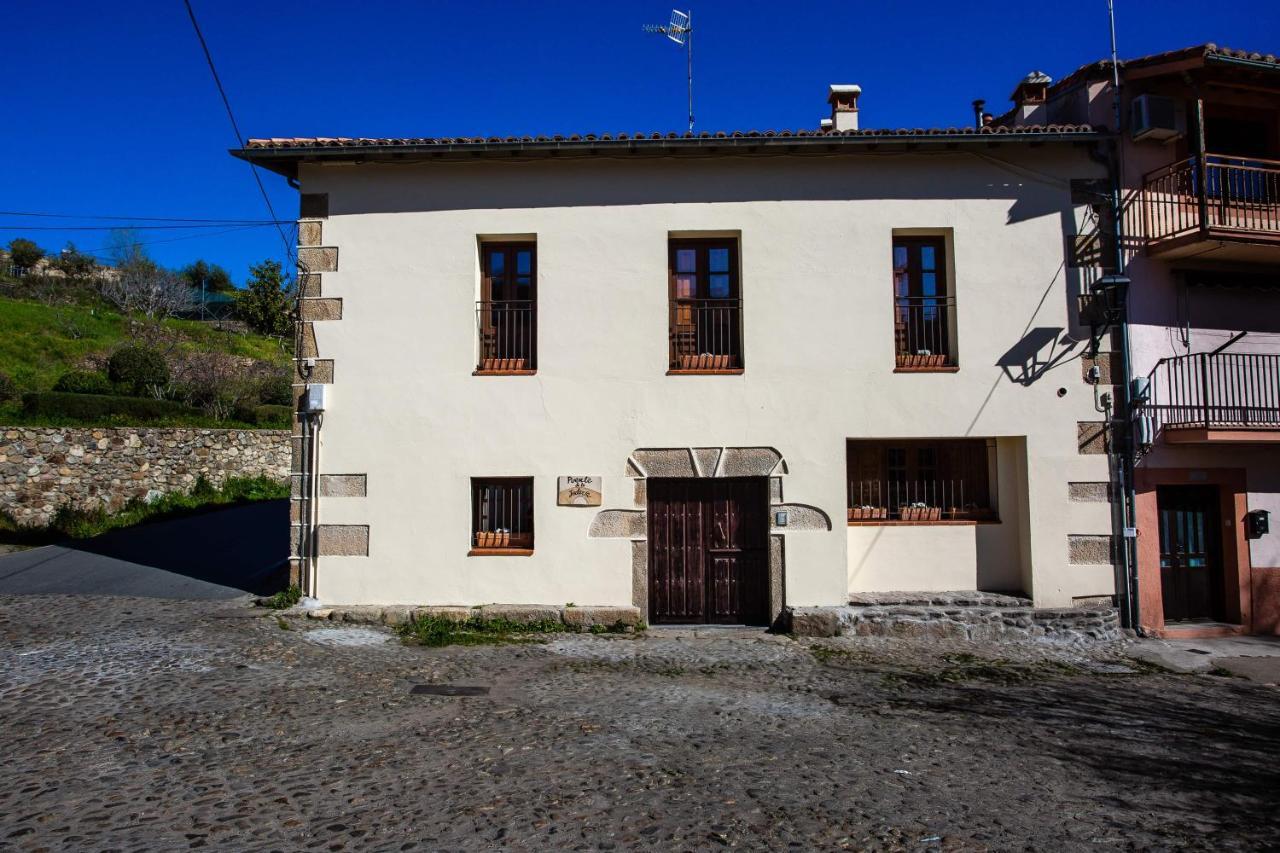 Apartamentos Puente De La Juderia Hervas Exterior photo